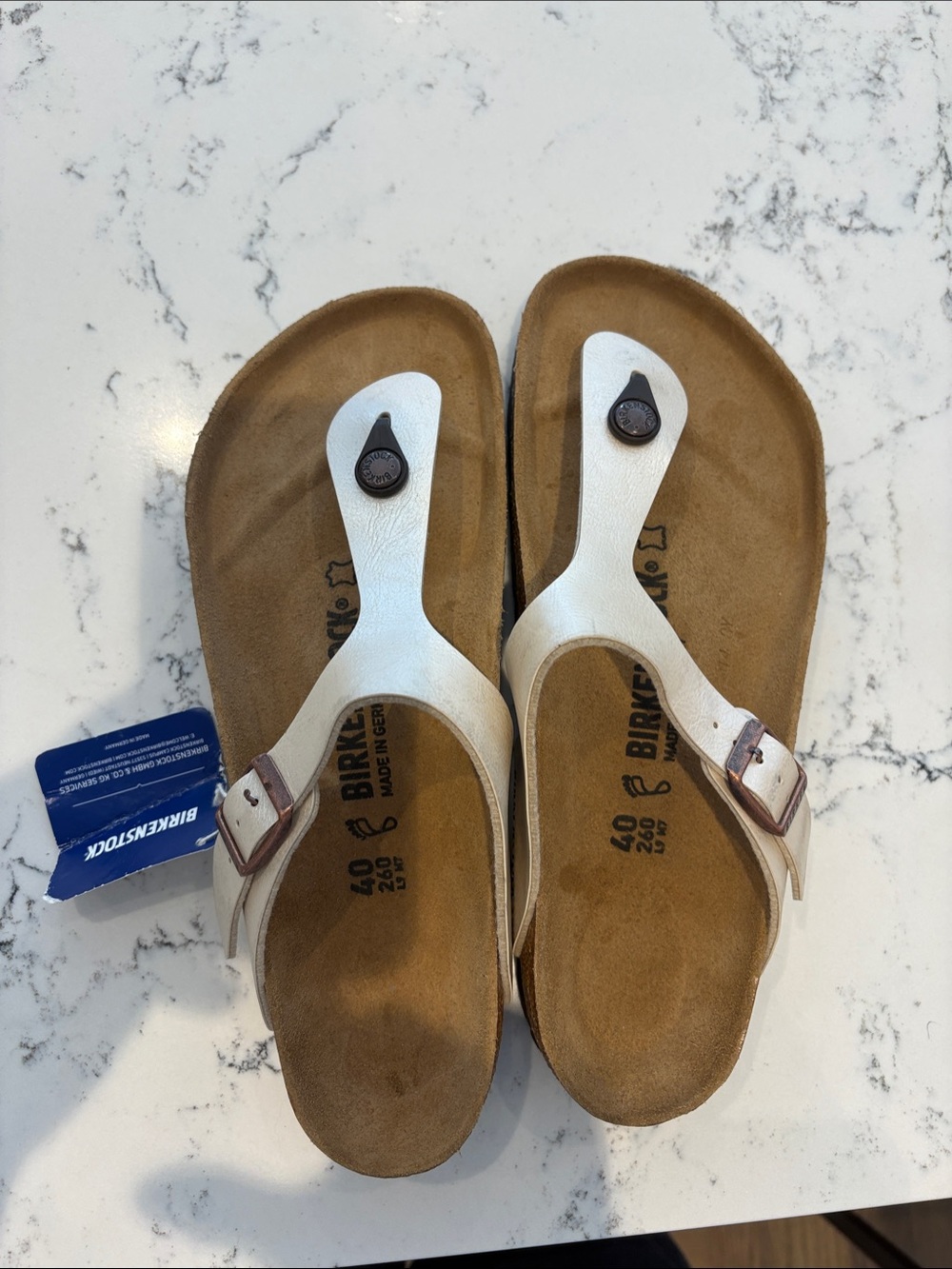 Birkenstock Pearl White Thong Sandals size 40 NEVER WORN